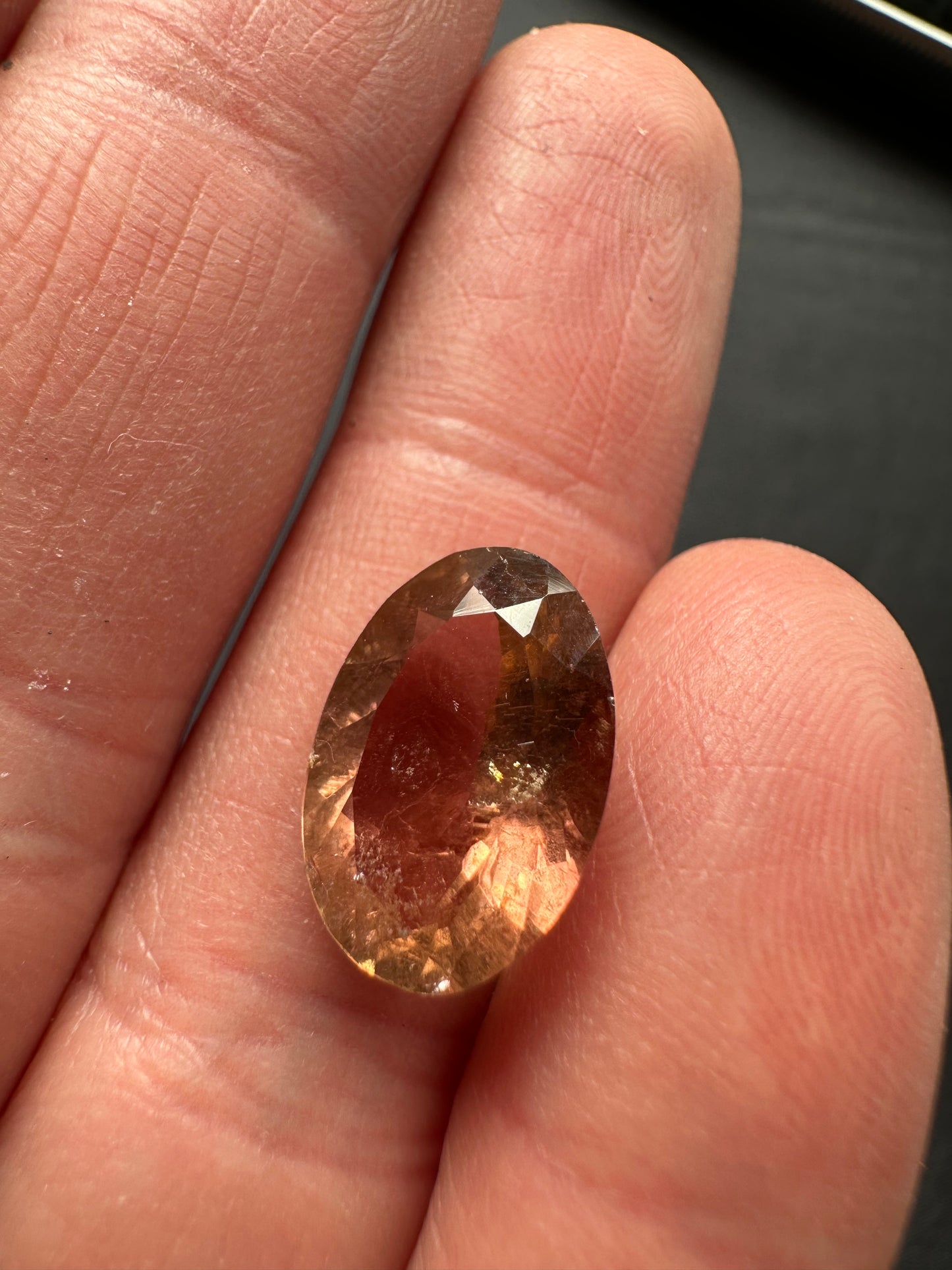 Eb001350 Tourmaline, 5.87 cts, 14x10.8x5.5 mm, Oval