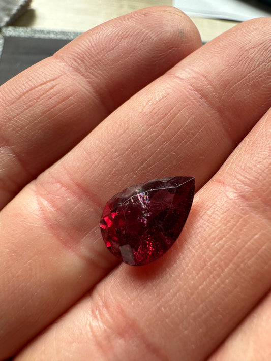 Intense deep wine red Tourmaline Drop Fac. 3.96cts