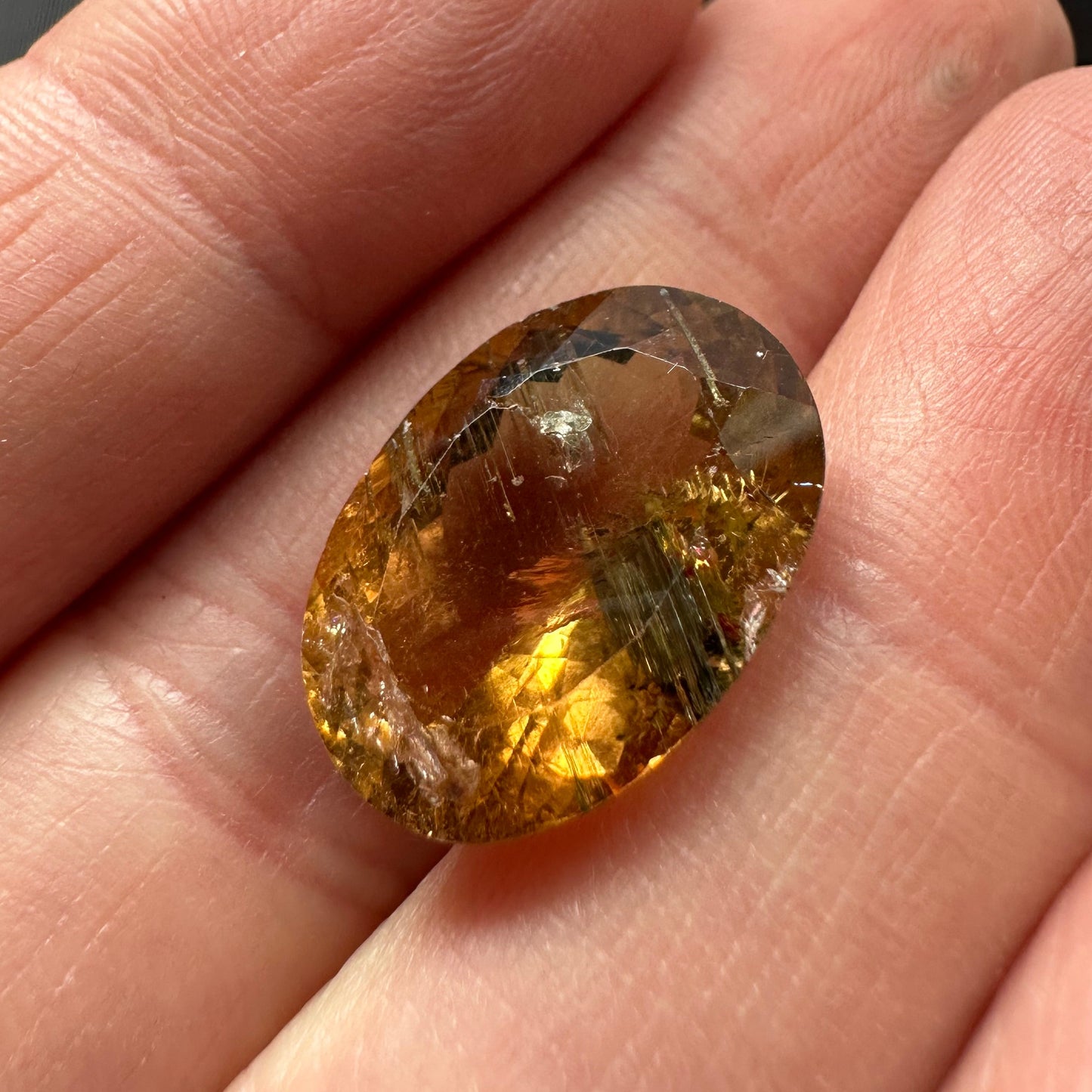 Tourmaline, 15.62 cts, 19x13.7x8.9 mm