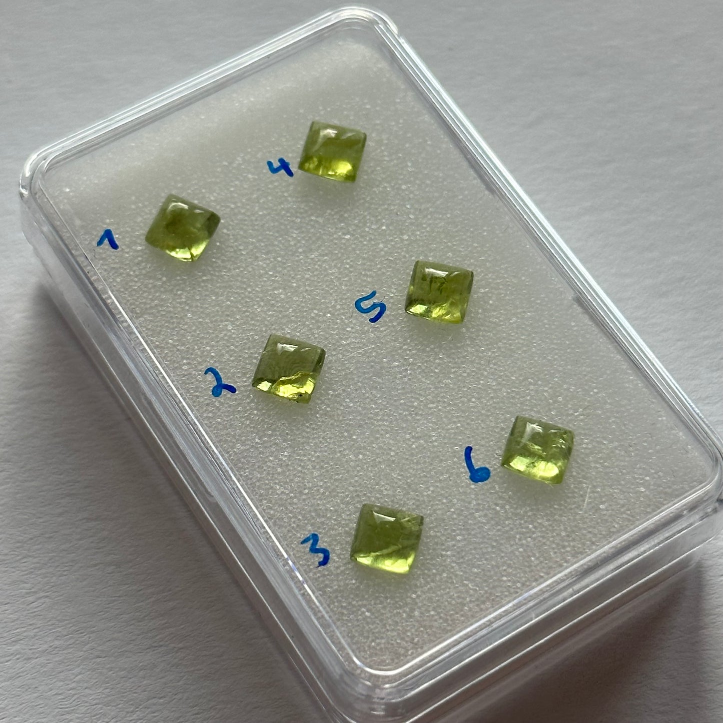 Peridot Pyramide Square Shaped Cabochon 5x5mm