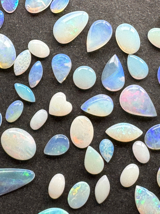 Blueish White Lightning Sense Opal Pack Of 5 Pieces