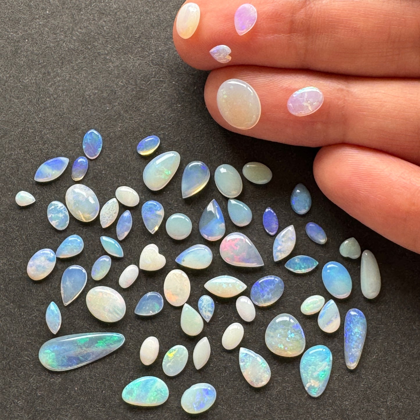Blueish White Lightning Sense Opal Pack Of 5 Pieces