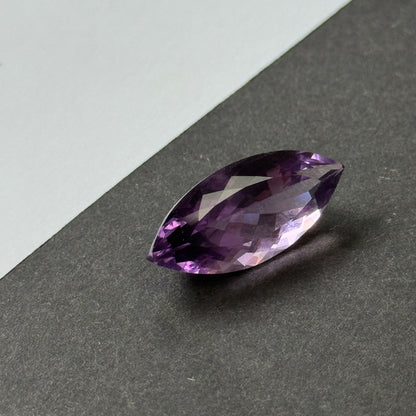Purple Amethyst Loose Stone, 14.92 ct, 26.3x11.9 mm – view 4 of 5