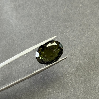 Green Tourmaline Oval Faceted Loose Stone, 8.03 ct, 15.8x12.0 mm – view 1 of 5