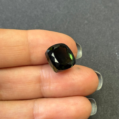 Green Tourmaline Cushion Loose Stone, 10.30 ct, 11.9x11.9 mm – view 4 of 5