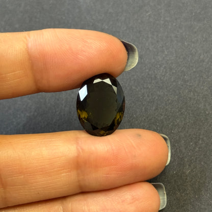 Green Tourmaline Oval Loose Stone, 8.72 ct, 12.0x6.1 mm – view 3 of 5