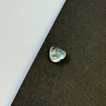 Blue Aquamarine Heart Cabochon, 2.78 ct, 9.0x9.0 mm – view 5 of 5