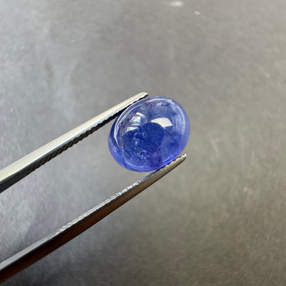Blue Tanzanite Cabochon, 5.96 ct, 11.8x9.5 mm – view 1 of 4
