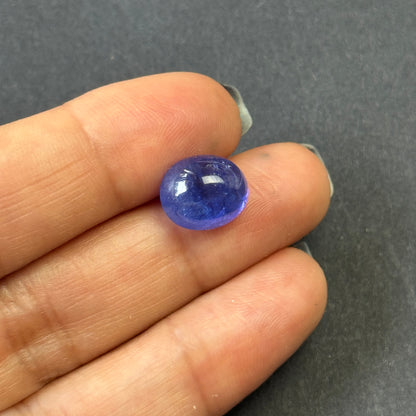 Blue Tanzanite Cabochon, 5.96 ct, 11.8x9.5 mm – view 3 of 4