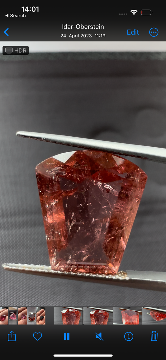 Atemberaubender, ausgefallener, pfirsichrosa Turmalin, 12,47 ct