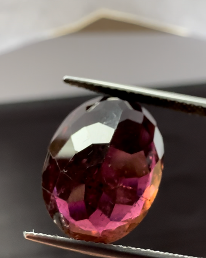 Purple Tourmaline Oval Loose Stone, 8.51 ct, 16.6x11.8 mm – view 3 of 3