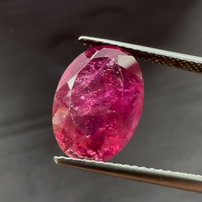 Pink Tourmaline Oval Loose Stone, 5.17 ct, 13.7x9.5 mm – view 2 of 3