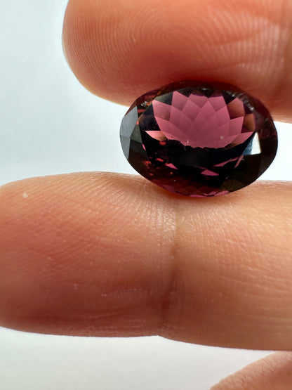 Purple Tourmaline Oval Loose Stone, 7.24 ct, 13.3x10.4 mm – view 3 of 3