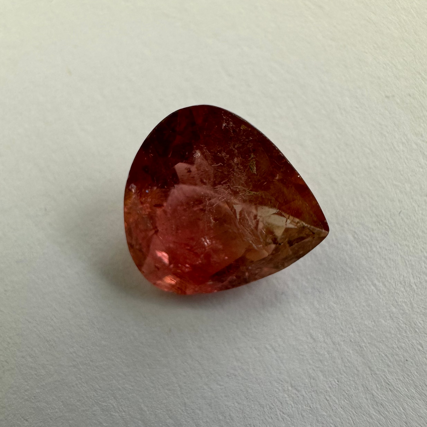 TR282, Turmalin, 4,39 ct, 12x11,4x6,1 mm