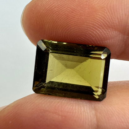 Green Tourmaline Rectangular Loose Stone, 9.54 ct, 14.8x10.8 mm – view 1 of 3