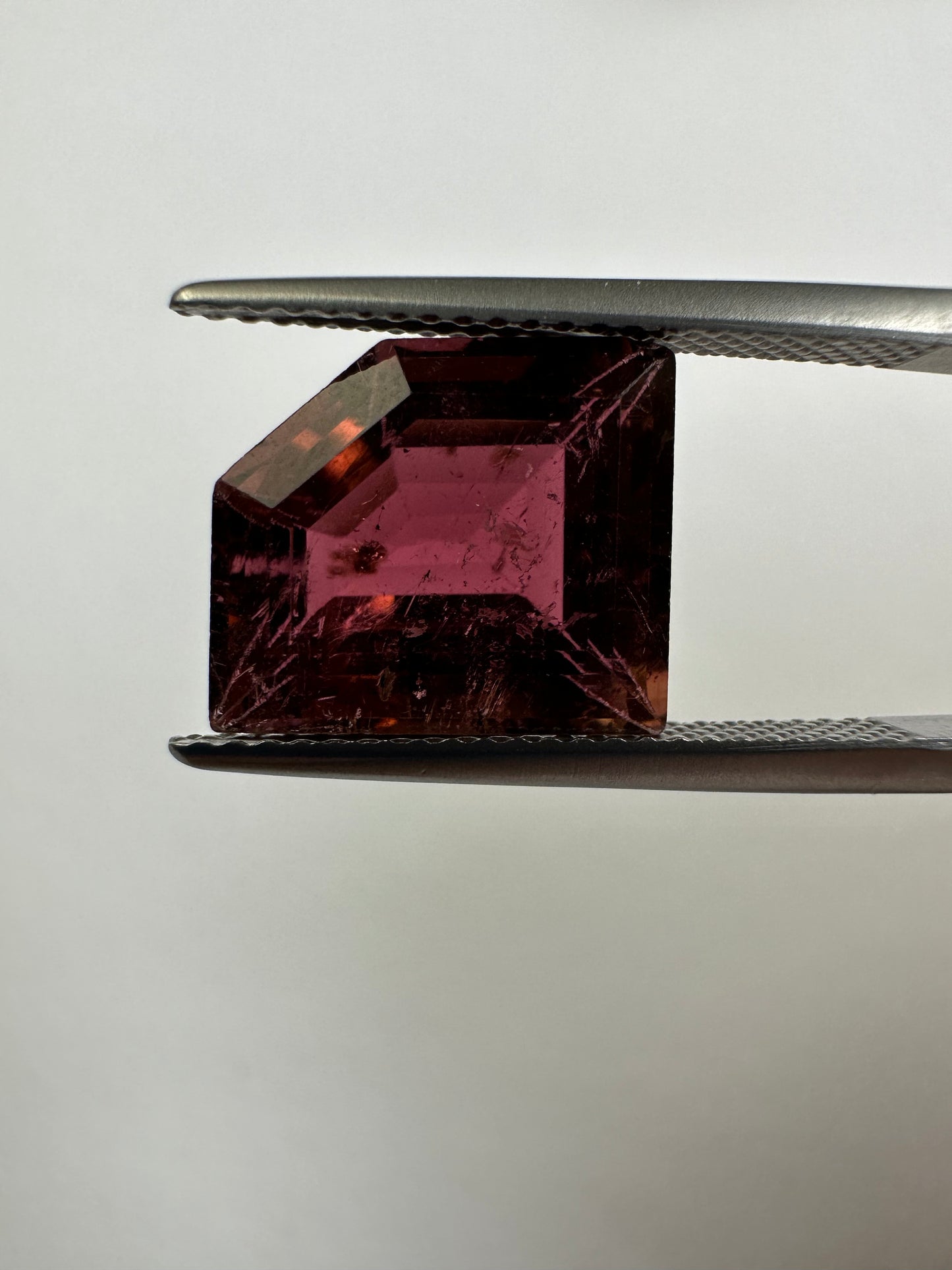 TR291, Turmalin, 6,20 ct, 11,9 x 10,3 x 6,17 mm