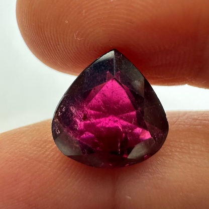 Red Tourmaline Loose Stone, 5.77 ct, 12.1x11.7 mm – view 2 of 3