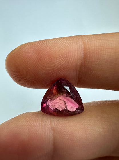 Pink Tourmaline Triangular Loose Stone, 5.12 ct, 11x12 mm – view 1 of 3