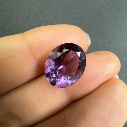 Purple Tourmaline Oval Loose Stone, 5.03 ct, 12.9x10.8 mm – view 1 of 3
