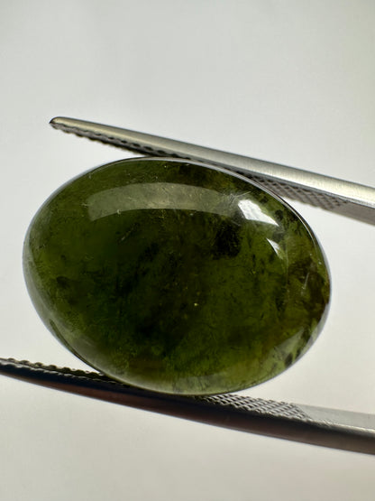 Green Tourmaline Oval Loose Stone, 20.77 ct, 19x14 mm – view 1 of 3
