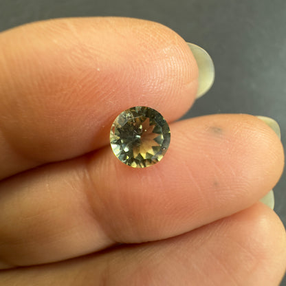 Green Tourmaline Round Loose Stone, 0.90 ct – view 1 of 3