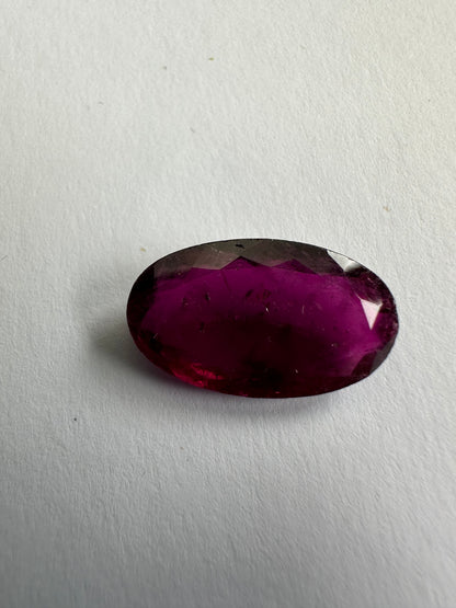 Pink Tourmaline Oval Loose Stone, 9.87 ct, 20.7x12.1 mm – view 2 of 3
