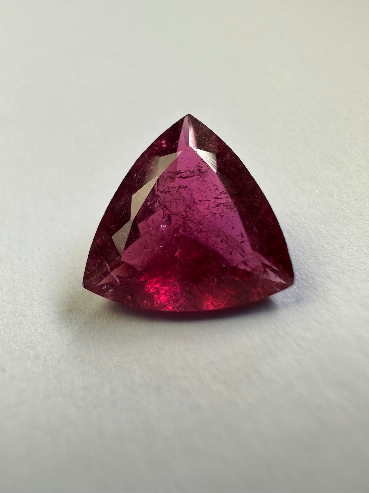 TR359, Turmalin, 3,80 ct, 11,5 x 11,2 x 5,5 mm