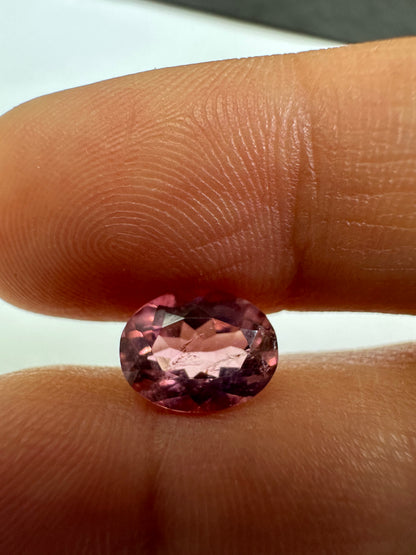 Pink Tourmaline Oval Loose Stone, 1.66 ct, 8.7x6.7 mm – view 2 of 3