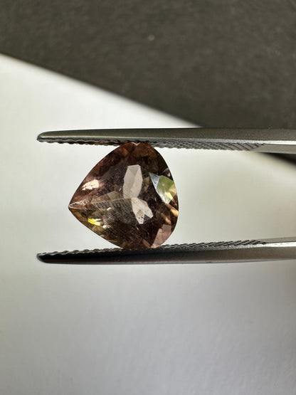 Peach Tourmaline Loose Stone, 2.67 ct, 9.9x9.5 mm – view 3 of 3