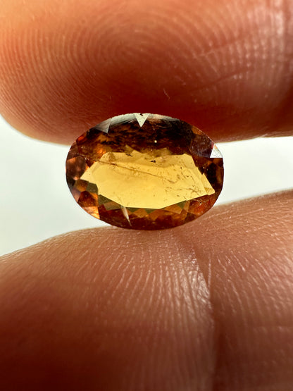 Peach Tourmaline Oval Loose Stone, 2.03 ct, 10.2x7.3 mm – view 3 of 3
