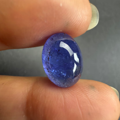 Blue Tanzanite Oval Loose Stone, 8.54 ct, 14x10.5 mm – view 1 of 4