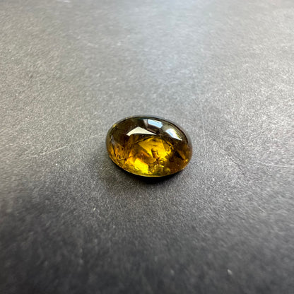 Green Tourmaline Oval Cabochon, 7.95 ct, 14.2x10.2 mm – view 3 of 4