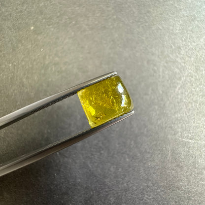 Yellow Tourmaline Cabochon, 3.79 ct, 10x8 mm – view 1 of 5
