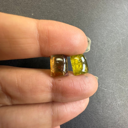 Yellow Tourmaline Cabochon, 3.79 ct, 10x8 mm – view 4 of 5