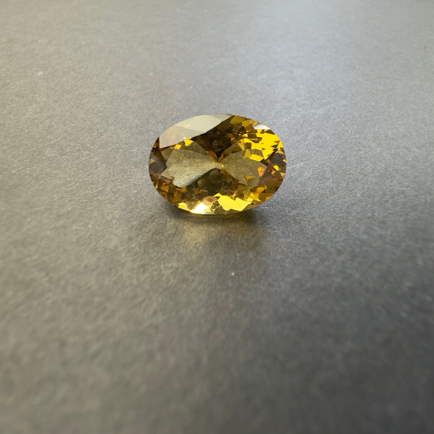 Dazzling  Lemonade Yellow Citrine Oval Faceted  12.54cts 18.1x13.1mm