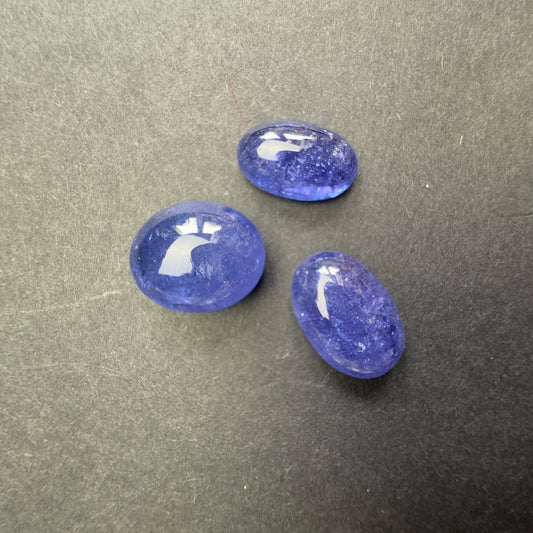 Tanzanite Natural Blue Cabochon Oval