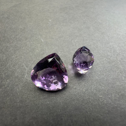 Purple Amethyst Drop Loose Stone, 14.04 ct, 17x16.7 mm – view 1 of 4
