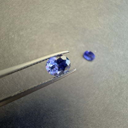 Purple Tanzanite Oval Loose Stone, 1.91 ct, 6.8x5 mm – view 1 of 3