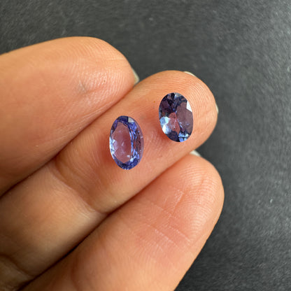 Purple Tanzanite Oval Loose Stone, 0.03 ct, 6.1x4.2 mm – view 3 of 3
