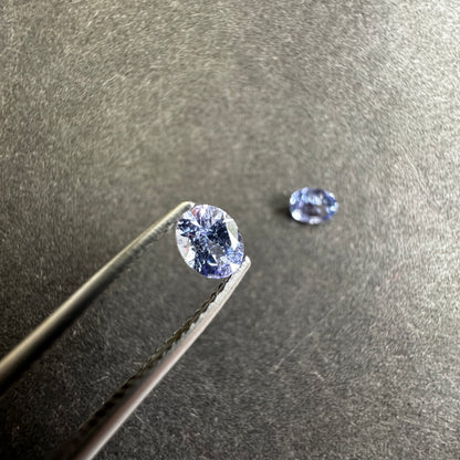 Purple Tanzanite Oval Loose Stone, 0.77 ct, 4.9x4 mm – view 2 of 3