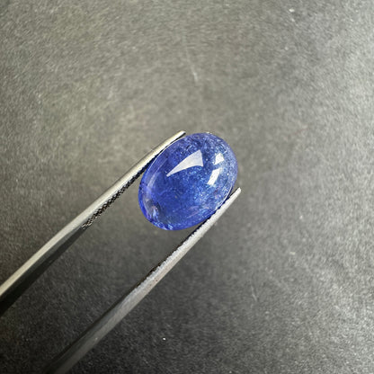 Blue Tanzanite Oval Cabochon, 7.64 ct, 14x10.3 mm – view 1 of 4