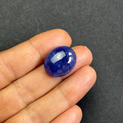 Blue Tanzanite Oval Loose Stone, 23.90 ct, 19x15.8 mm – view 3 of 4