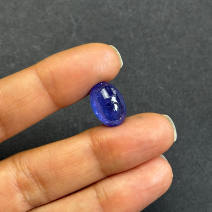 Blue Tanzanite Round Cabochon, 7.87 ct, 14.2x10.0 mm – view 4 of 4