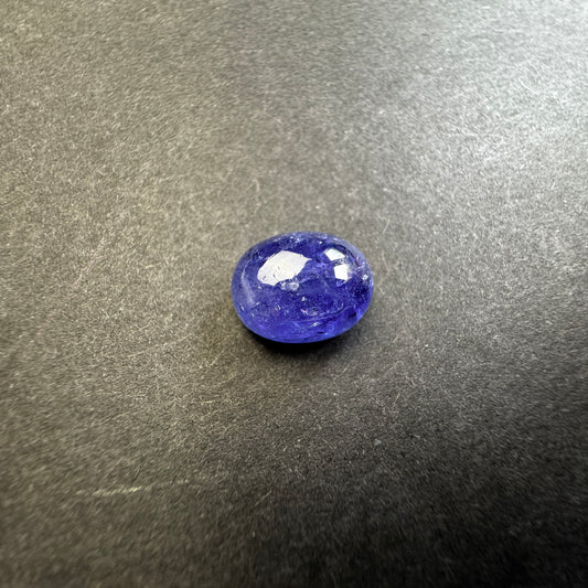 Get ready to be dazzled by this stunning Tanzanite gemstone! 10,98cts
