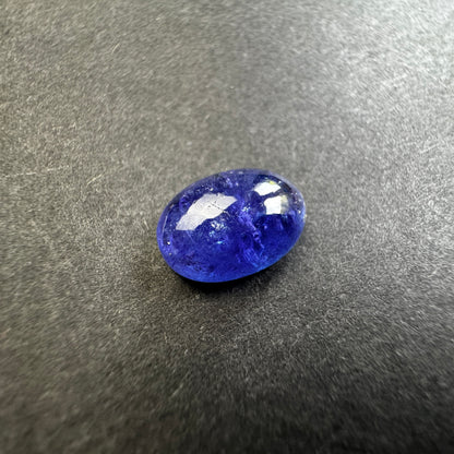 Blue Tanzanite Oval Loose Stone, 8.47 ct, 14.3x10.2 mm – view 1 of 4