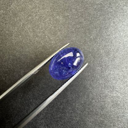 Blue Tanzanite Oval Loose Stone, 8.47 ct, 14.3x10.2 mm – view 2 of 4