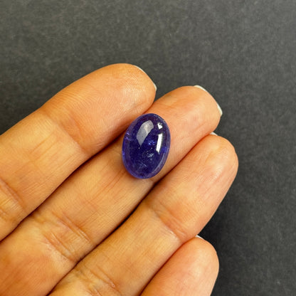 Blue Tanzanite Oval Loose Stone, 8.47 ct, 14.3x10.2 mm – view 3 of 4