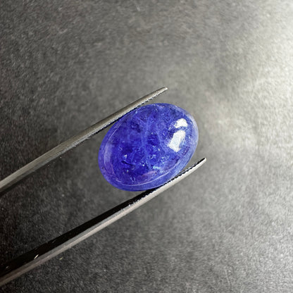 Blue Tanzanite Oval Loose Stone, 21.37 ct, 20.3x15.2 mm – view 1 of 4