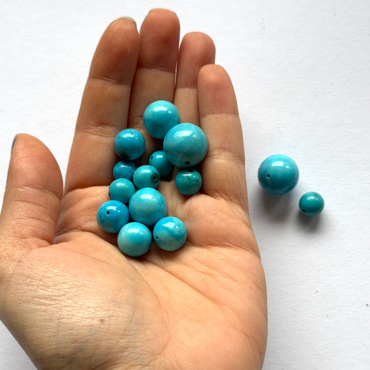 Wonderful Turquoise Beads Drilled intense colour