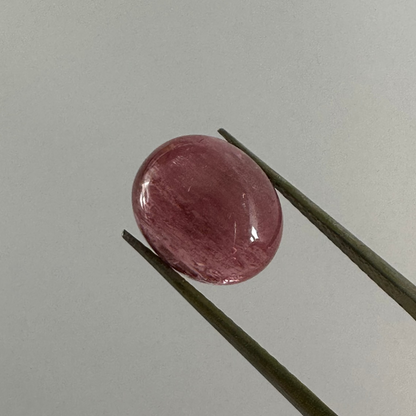Pink Tourmaline Oval Cabochon, 4.66 ct, 11x9 mm – view 1 of 5